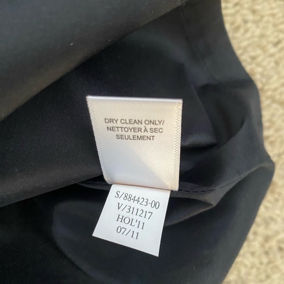 Banana Republic Grey Tweed Wool Blend Pencil Skirt with Bow Detail - Picture 8 of 8